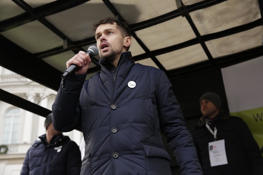 Protest rolników w Warszawie 6.02.2019. Pod Pałacem Prezydenckim było kilka tysięcy osób [zdjęcia]