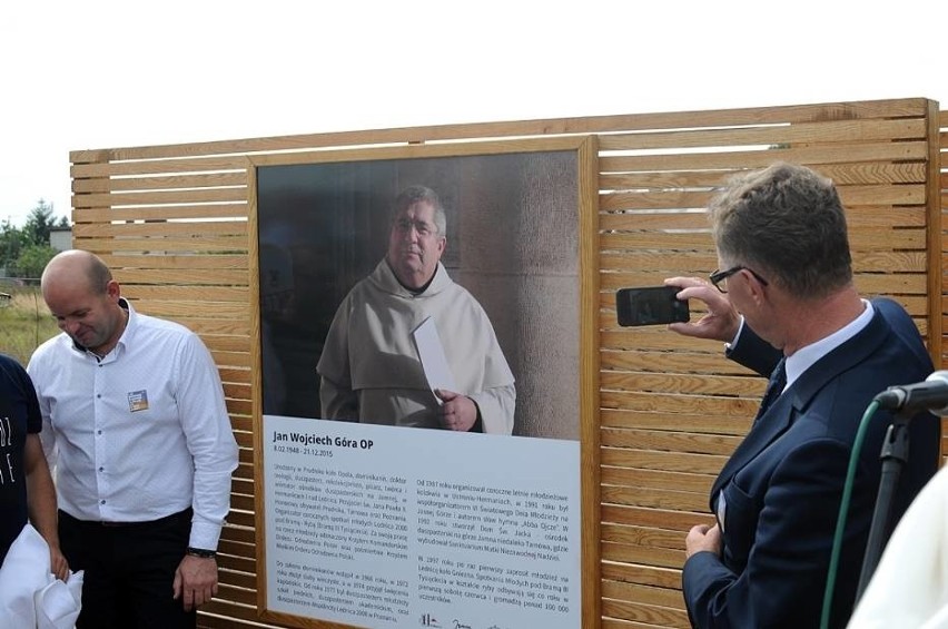 Ojciec Jan Góra patronuje wiejskiej ulicy. Została już...