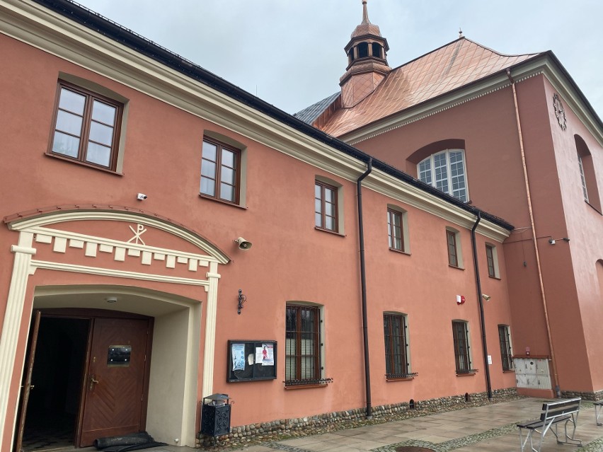 Sanktuarium pw. św. Antoniego Padewskiego w Ostrołęce...