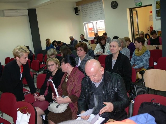 Na spotkanie do Biblioteki Pedagogicznej w Tarnobrzegu zaproszono bibliotekarzy i dyrektorów szkół z województwa podkarpackiego, świętokrzyskiego i lubelskiego.