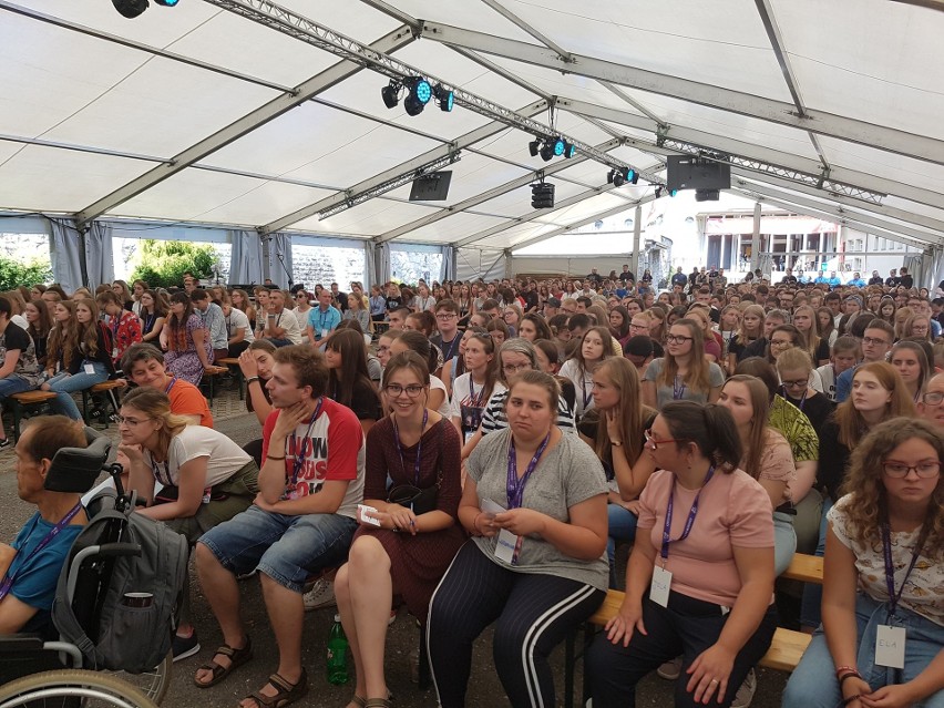 Święto Młodzieży 2019. 700 osób z różnych stron Polski spotkało się na Górze św. Anny