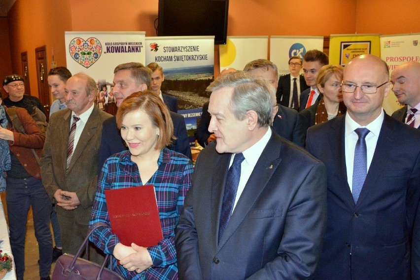 Wicepremier Piotr Gliński na otwarciu Świętokrzyskiego Kongresu Organizacji Pozarządowych w Kielcach [ZDJĘCIA, WIDEO]