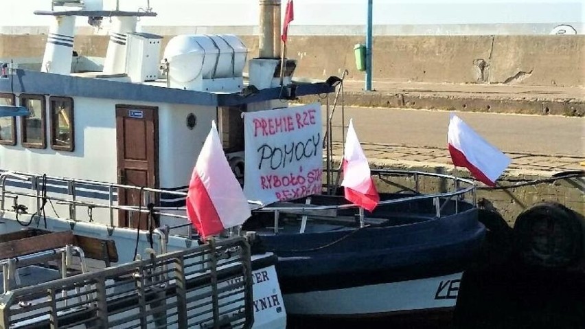 Rybacy rekreacyjni protestują we Władysławowie