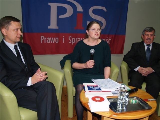 Krystyna Pawłowicz spotkała się z mieszkańcami Wyszkowa, aby rozmawiać o aktualnej sytuacji politycznej