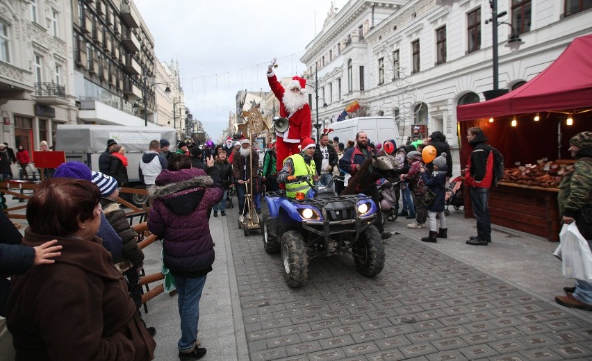 Świąteczna parada kolędnicza przeszła ulicą Piotrkowską [ZDJĘCIA+FILM]
