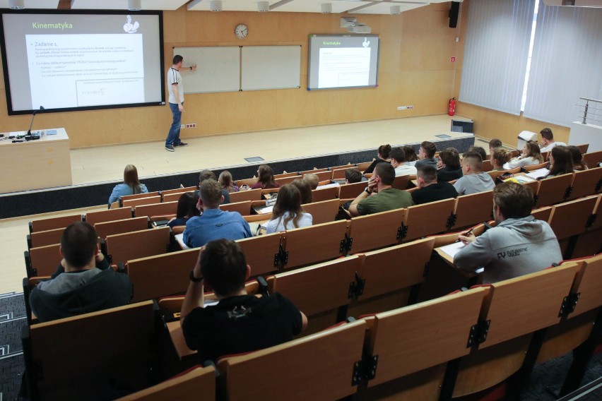 Uniwersytet Śląski organizuje powtórki dla maturzystów