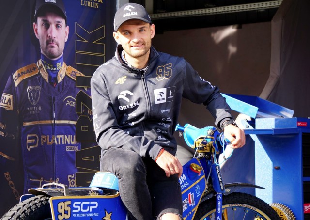Bartosz Zmarzlik przekazał na aukcję WOŚP motocykl, na którym zdobył czwarty tytuł mistrza świata