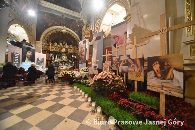 Grób Pański na Jasnej Górze. W tym roku nawiązuje do marszów...