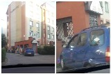 Fiat wjechał w blok przy ul. Pułaskiego. Internauci: "Jak widać wszystko jest możliwe"