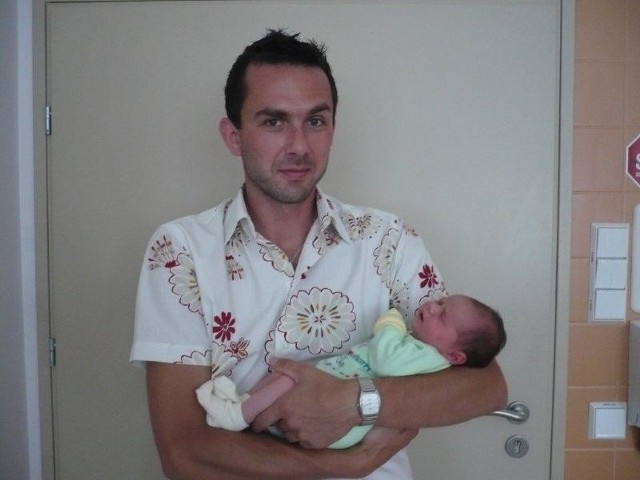 Laura Kalinowska urodziła się we wtorek 30 lipca. Ważyła 3800 g i mierzyła 58 cm. To pierwsze dziecko Agnieszki i Daniela z Ostrołęki
