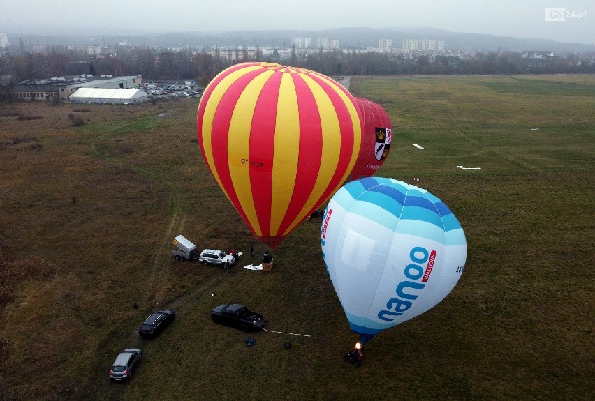 Szczecin. Balony wzniosły się nad lotniskiem w Dąbiu. Niecodzienna promocja projektu SBO