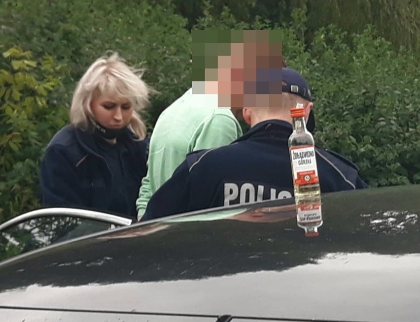 Pijany w sztok kierowca uciekał ulicami Wrocławia. Spowodował wypadek (ZDJĘCIA)