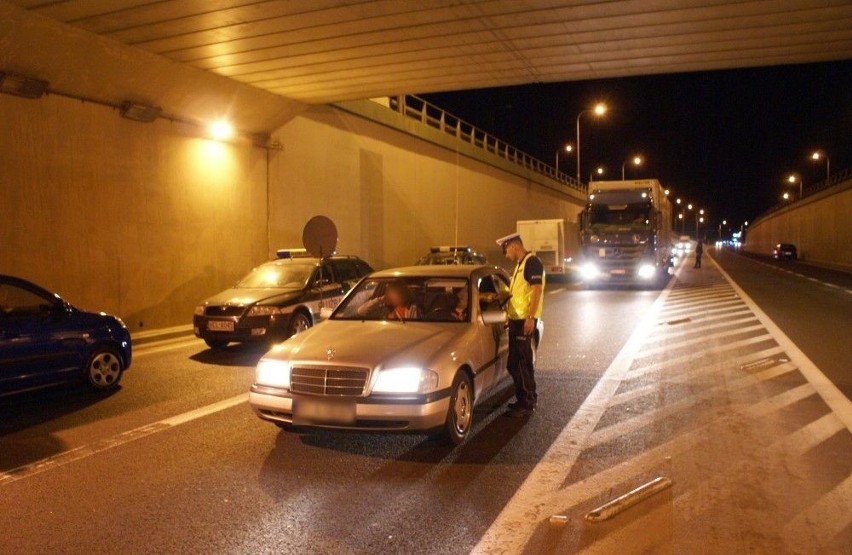 Akcja Tunel: Ponad 130 kierowców zatrzymanych. Wystawiono 56 mandatów (zdjęcia)