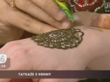Mehndi - sztuka zdobienia ciała za pomocą henny [WIDEO]