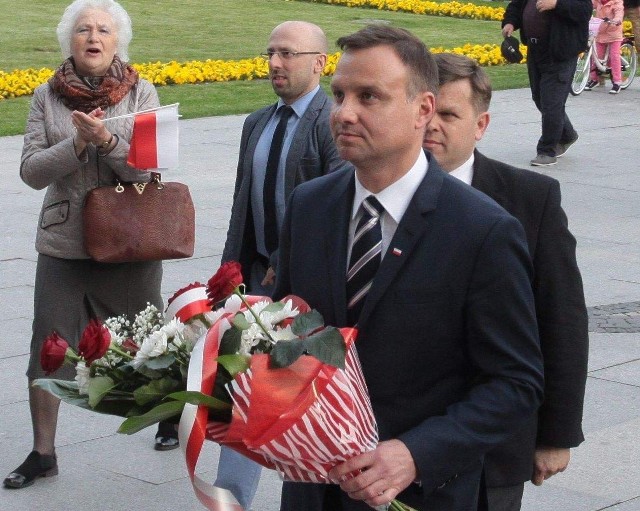 Andrzej Duda zdecydowanie zwycięża w wyborach prezydenckich 2015 w regionie radomskim.