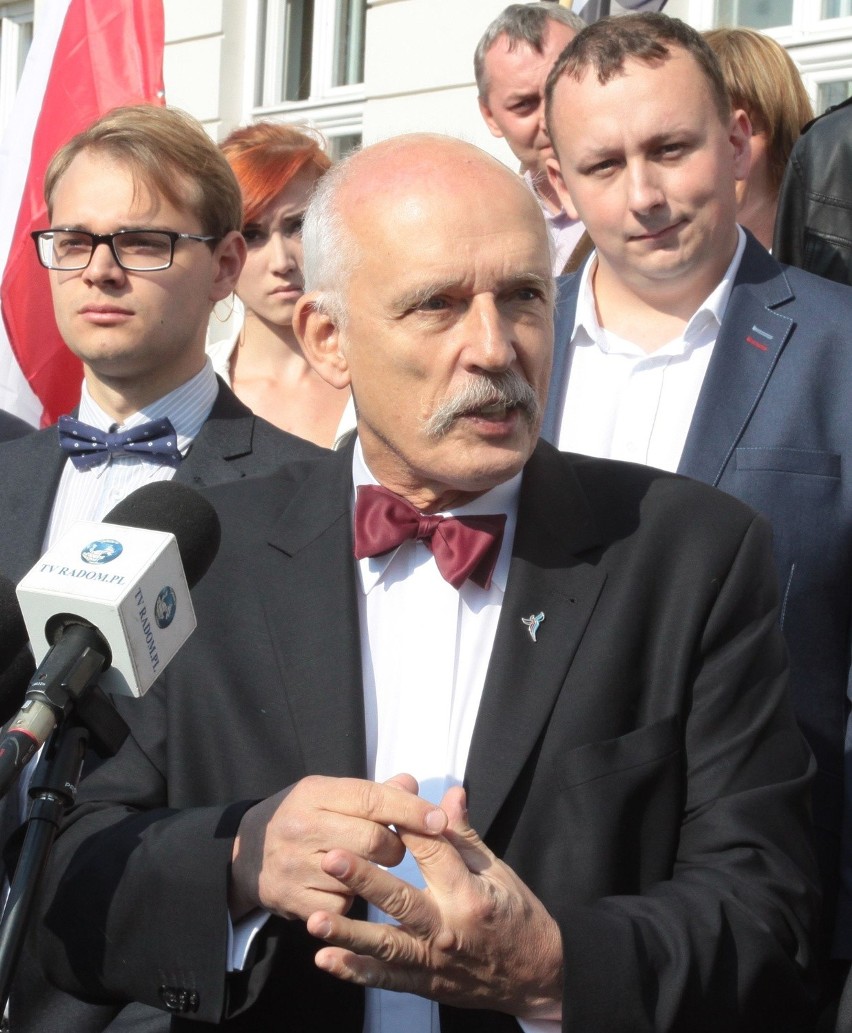 Janusz Korwin-Mikke w Radomiu -konferencja prasowa