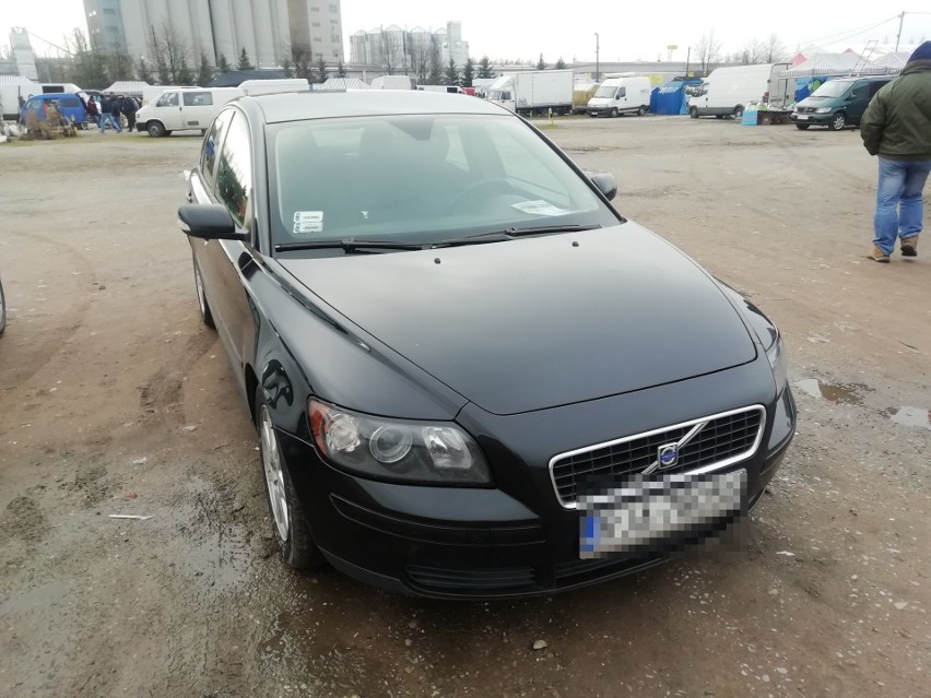 Volvo V40. Moc - 136. Pojemność silnika - 2.0, diesel.Rok...