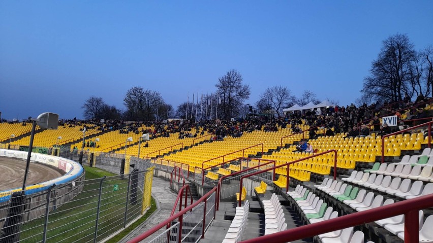 ROW Rybnik przegrał na własnym stadionie z drużyną z Zielonej Góry 38:52