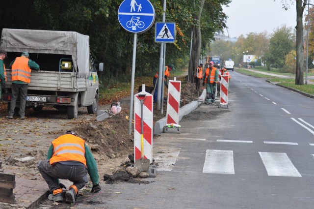 Ulica Kościuszki, drogowcy przez najbliższe tygodnie będą remontować tę jedną z ostatnich głównych ulic w Szczecinku, która ma tak fatalną nawierzchnię.