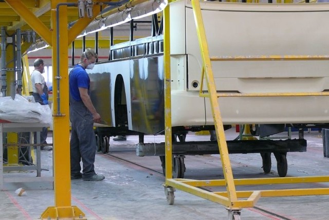 W starachowickich zakładach trwa głównie produkcja komponentów do autobusów oraz całych szkieletów autobusów miejskich.