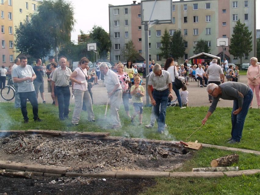 Pieczenie ziemniaka na Centrum w Ostrołęce [ZDJĘCIA, WIDEO]