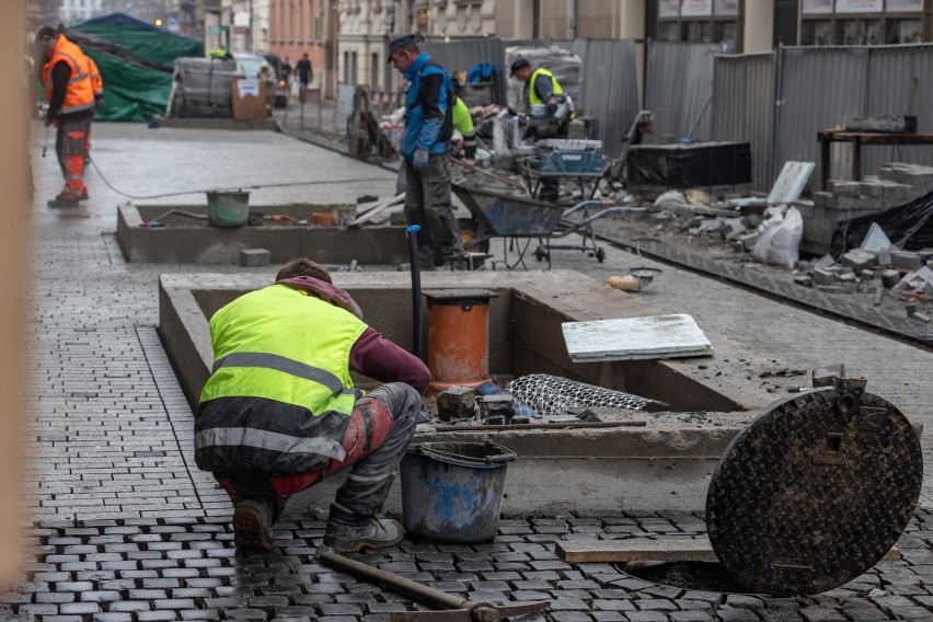 Kraków. Przebudowa ulicy Krupniczej - niby blisko końca, a postępów nie widać