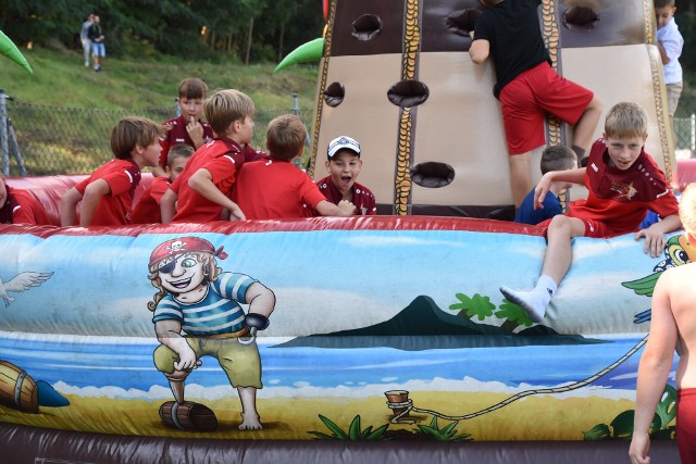 Warta Gorzów i jej najmłodsi fani pożegnali wakacje znakomitą zabawą.