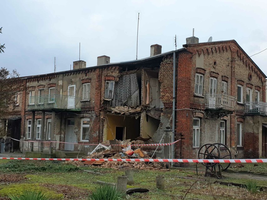 Katastrofa budowlana w Aleksandrowie Kujawskim. Zawaliła się ściana budynku wielorodzinnego