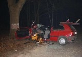 Tragedia na drodze. W rozbitym golfie zginął 27-letni mężczyzna