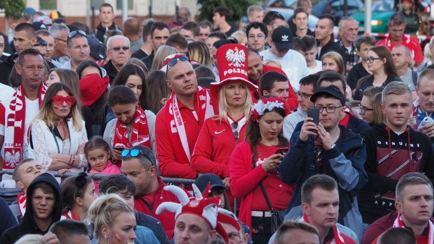 Strefa kibica podczas meczu Polska Kolumbia na Mistrzostwach...