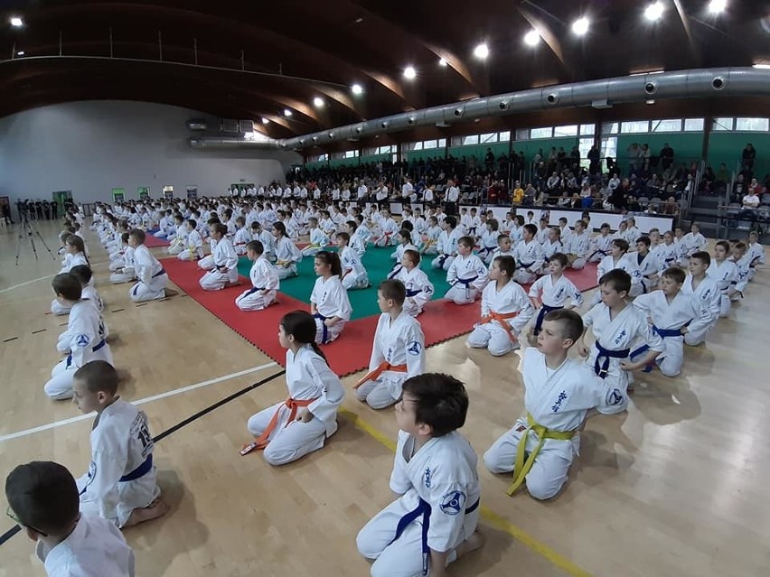 321 karateków przyjechało do Kalwarii Zebrzydowskiej na turniej. Każdy może przyjść pokibicować