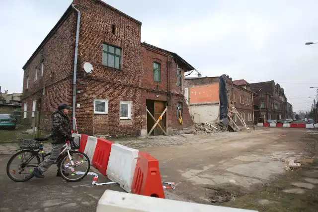 Śledztwo ma wyjaśnić przyczyny tragedii. Kamienica w Sosnowcu zawaliła się 10 lutego wieczorem. Prawdopodobnie nastąpił wybuch gazu.