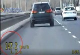 W SUV-ie pędził blisko 150 km/h przez most Milenijny. To Ukrainiec spieszył się na spotkanie... (NAGRANIE)