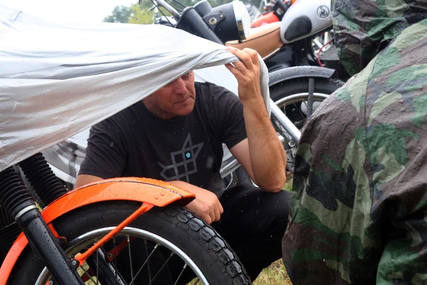 Dni Świdnika 2018. Zlot motocykli WSK, parada i koncert Acid Drinkers (ZDJĘCIA, WIDEO)