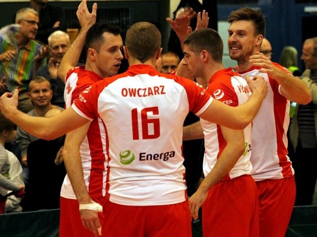 Po meczu ambitnej walki siatkarze Energi Pekpol Ostrołęka wywalczyli jeden punkt.