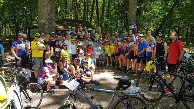 Piękna pogoda, cudowne widoki i fantastyczna atmosfera towarzyszyły nam na całej trasie - mówią uczestnicy rajdu