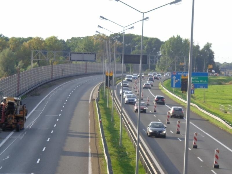 Korek na autostradzie A4 miał 8 kilometrów. Auta jechały, ale wolno (ZDJĘCIA)