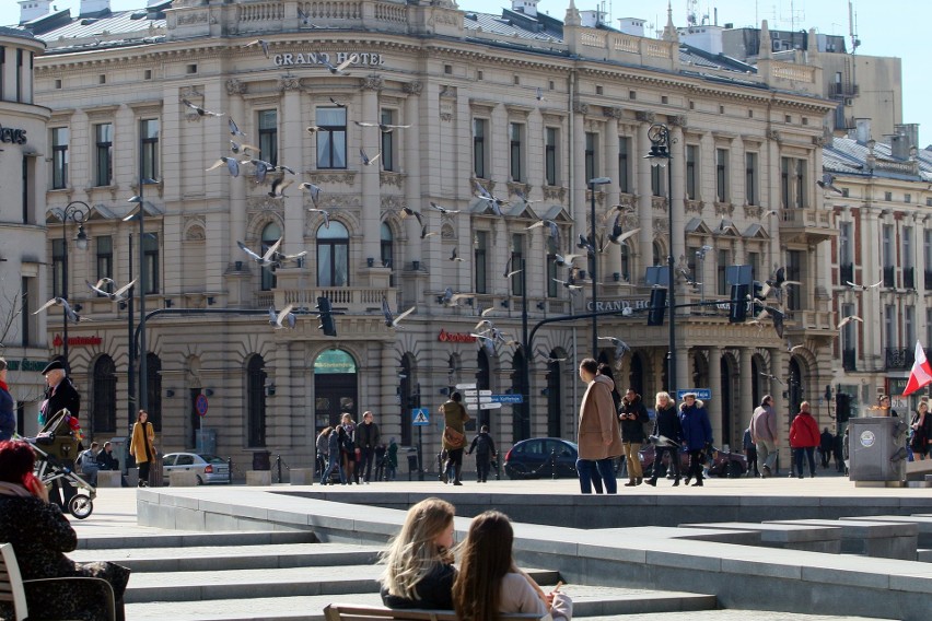 Czuć wiosnę w Lublinie! Tłumy na deptaku i pl. Litewskim. Zobacz zdjęcia