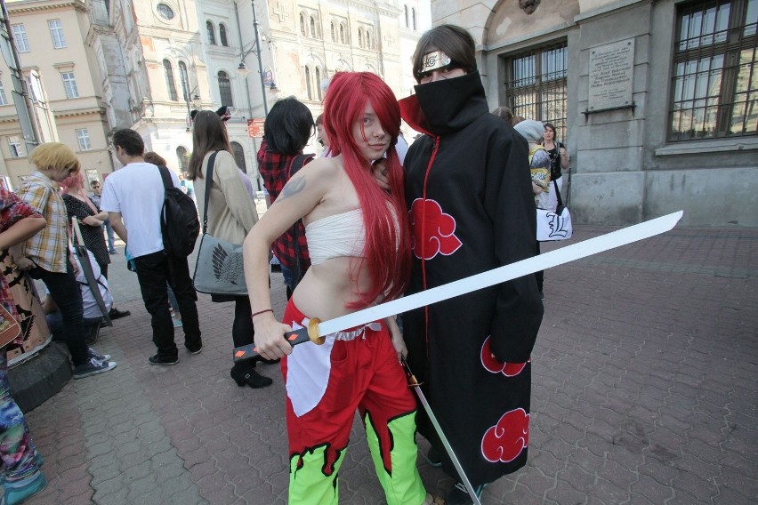 Cosplay Walk w Łodzi: fantastyczni bohaterowie przemaszerowali Piotrkowską [ZDJĘCIA]