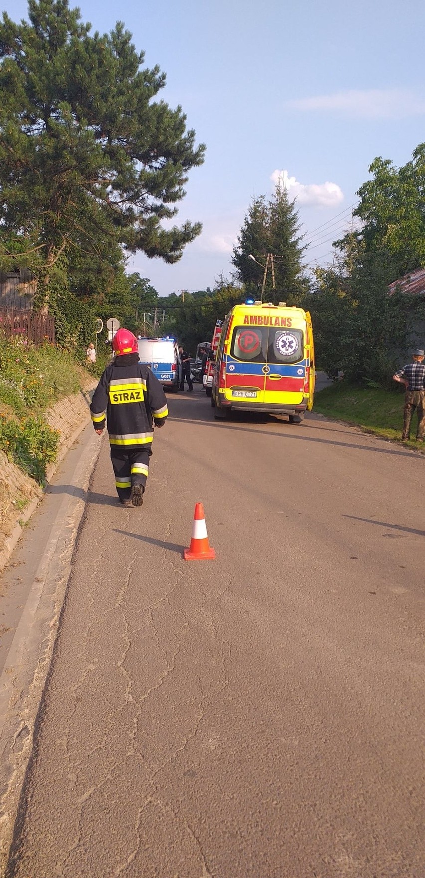 Wypadek w Czulicach. Zderzyły się dwa pojazdy osobowe