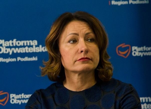 Bożena Kamińska łączyła funkcję posła z pracą w SOK-u.