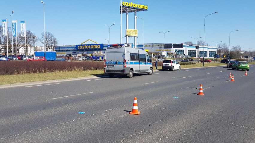 Tragiczny wypadek na Sikorskiego. Starsza kobieta potrącona...