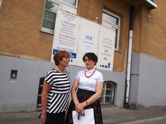 Od lewej: Małgorzata Skwarek i Ewa Przybyło zapowiadają, że nie dadzą upaść rabczańskiej lecznicy