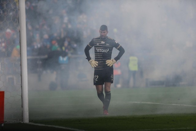 Dusan Kuciak miał bardzo dużo pracy w bramce, obronił łącznie 103 strzały, w tym jeden rzut karny