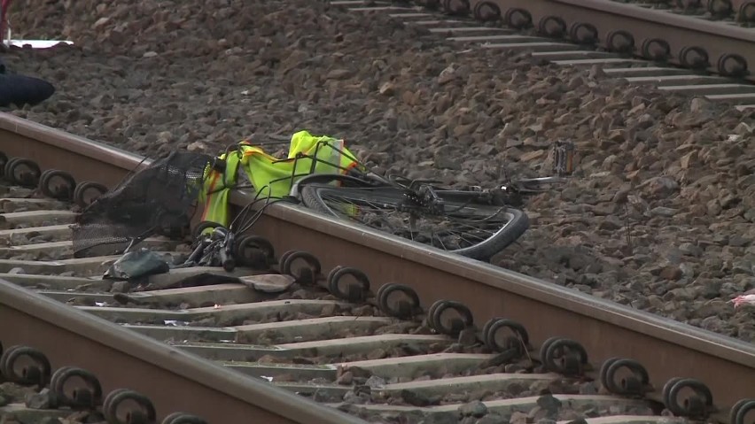 Pendolino przejechało rowerzystę, który zignorował zamknięty...