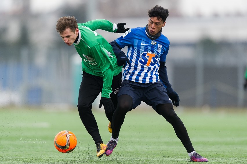 Lech Poznań pokonał trzecioligowy Sokół Kleczew 8:0 w...