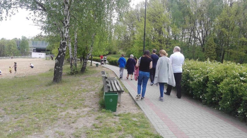 10.05.2020 r. Dolina Trzech Stawów w czasie pandemii...