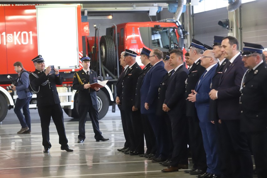 Ochotnicza Straż Pożarna z woj. śląskiego dostanie nowy sprzęt. Siły przeciwpożarowe zasili 48 nowych pojazdów