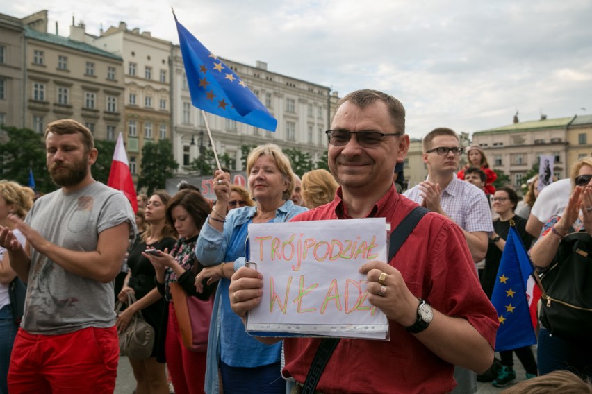 24 lipca 2017. Protest w obronie niezależności sądów na...