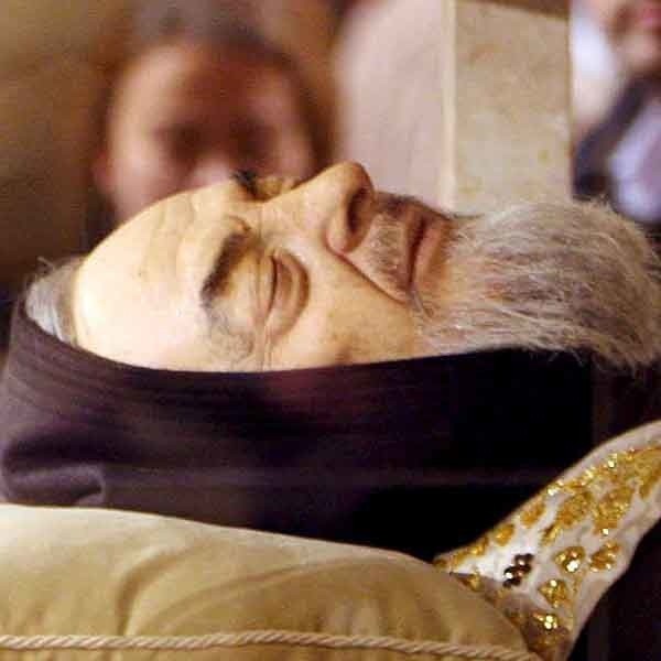 Ojciec Pio zmarł 23 września 1968 r., o 2.30 nad ranem. Według relacji świadków, przed śmiercią miał powtarzać słowa "Jezus, Maryja&#8221;.
